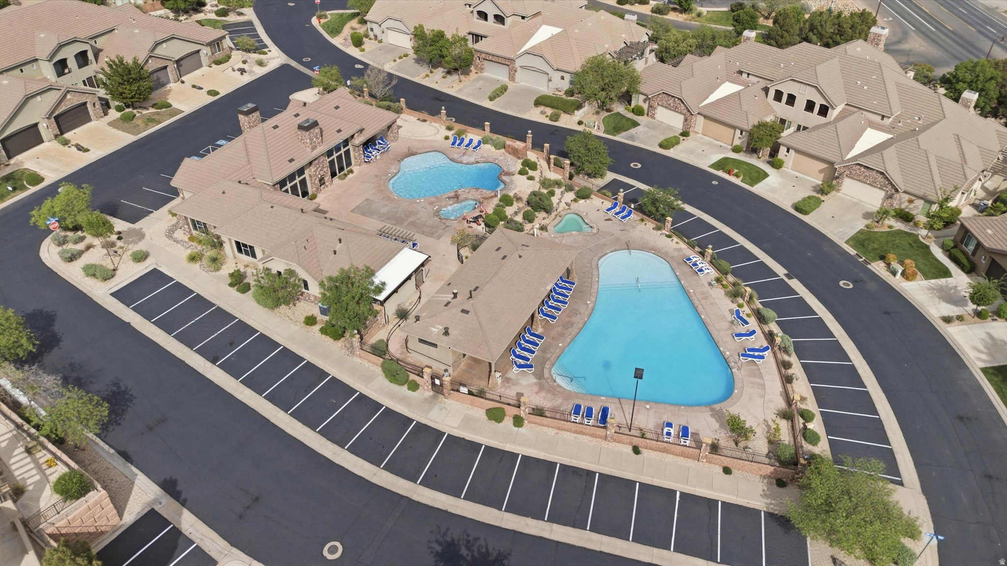 CORAL RIDGE - Residential