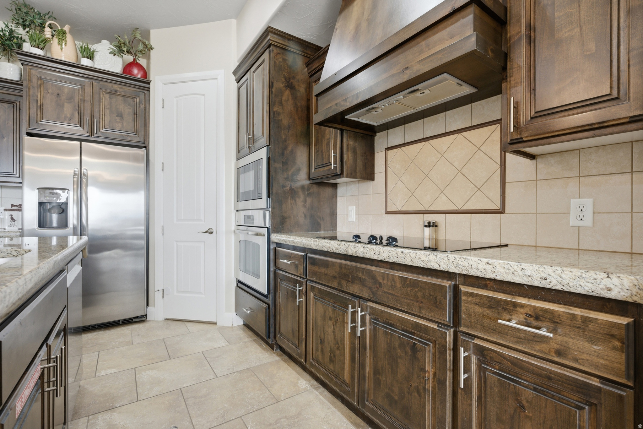 CORAL RIDGE - Residential