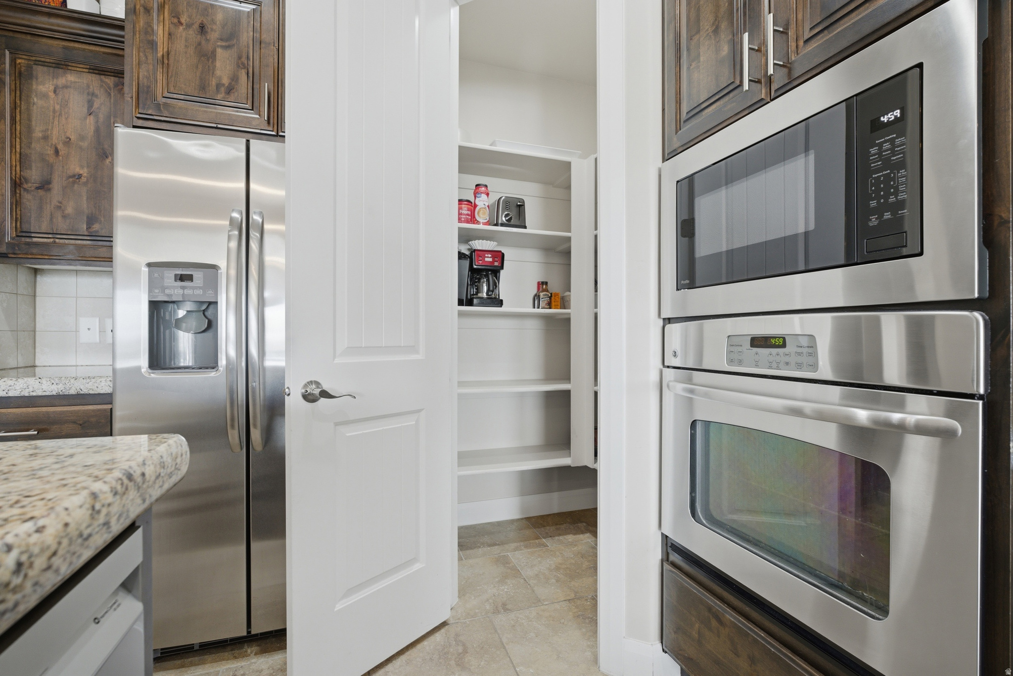 CORAL RIDGE - Residential