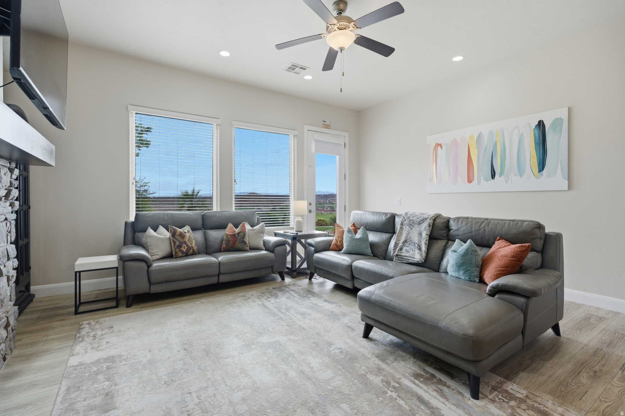 CORAL RIDGE - Residential