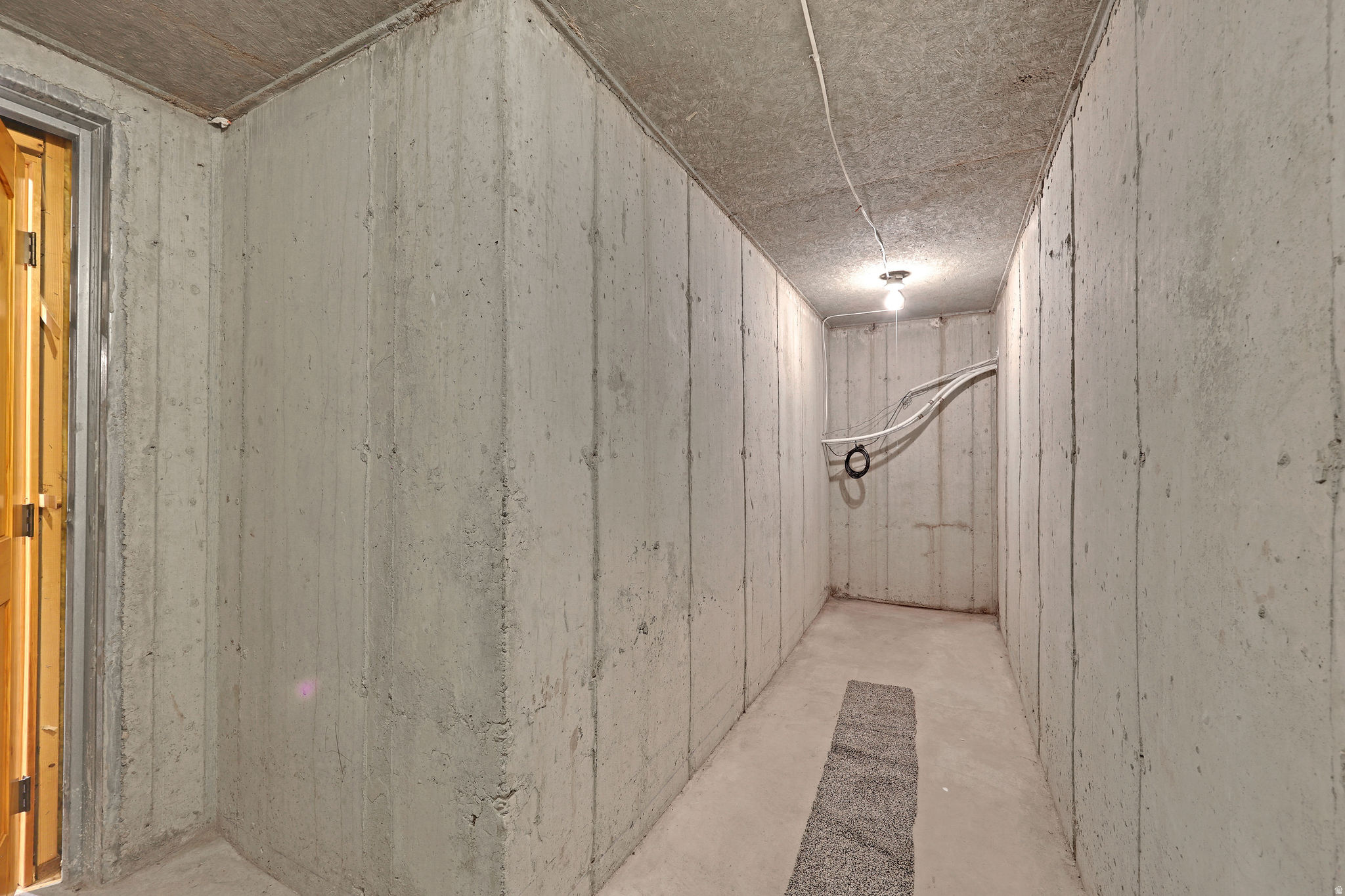 MOUNTAIN CREEK ESTATES - Residential