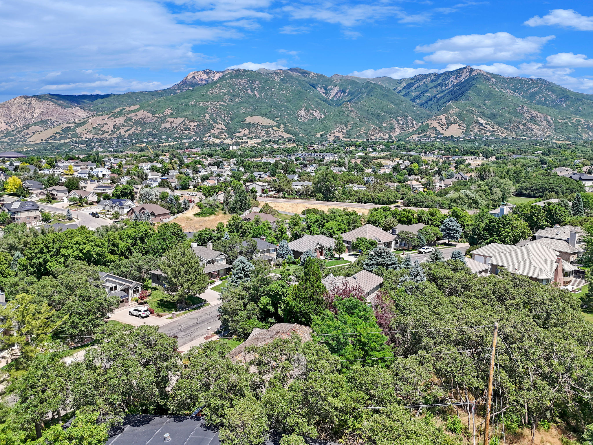 MOUNTAIN CREEK ESTATES - Residential