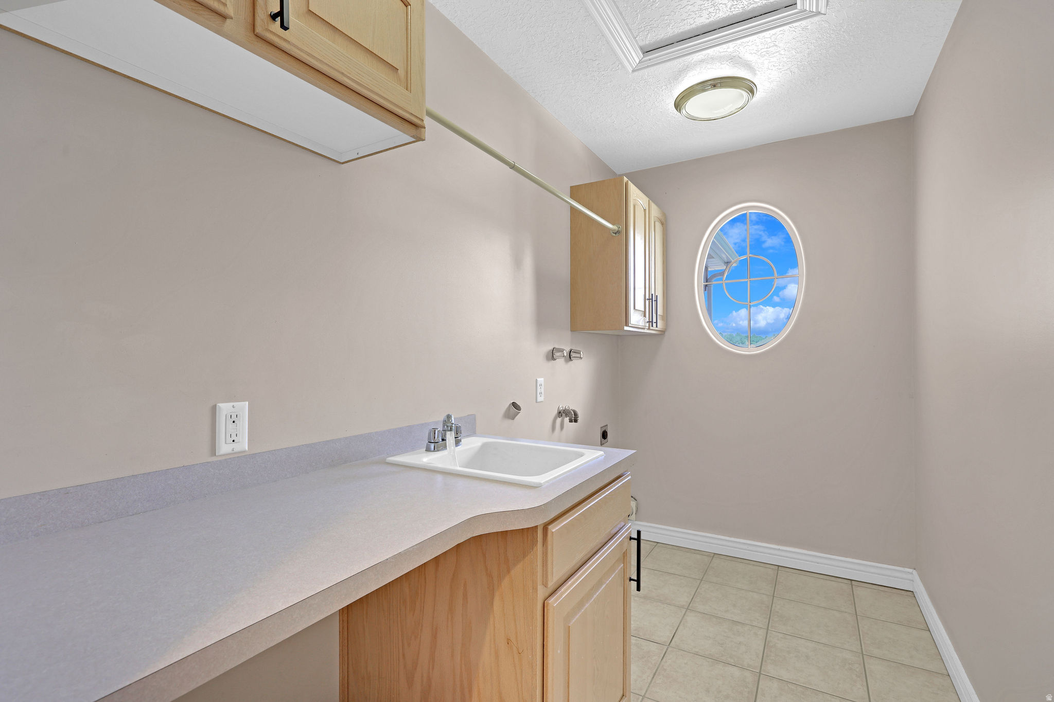 MOUNTAIN CREEK ESTATES - Residential