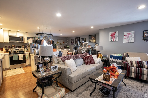 HINCKLEY PARK SUBDIVISION - Residential