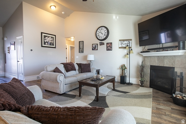 HINCKLEY PARK SUBDIVISION - Residential