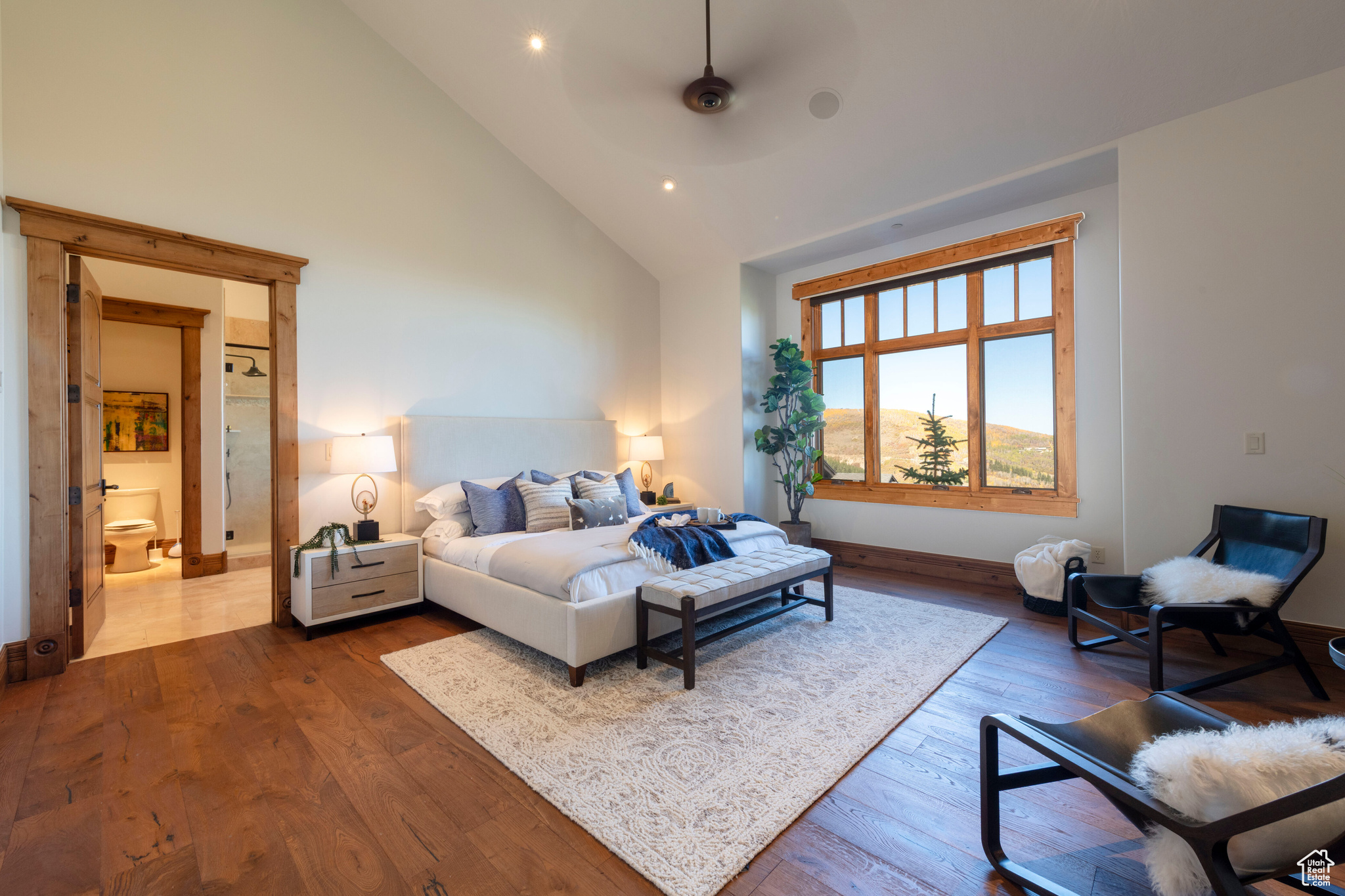 LOOKOUT AT DEER VALLEY - Residential