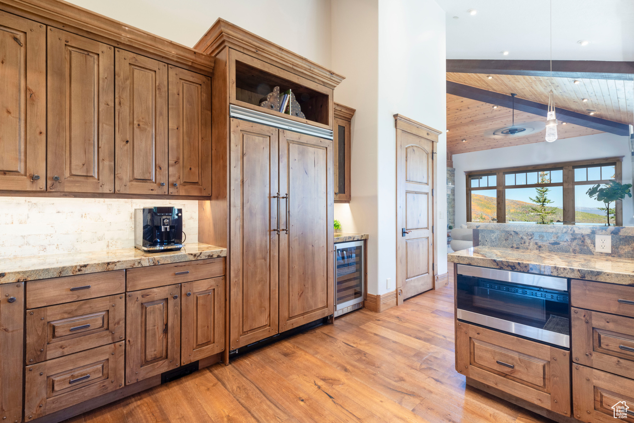 LOOKOUT AT DEER VALLEY - Residential