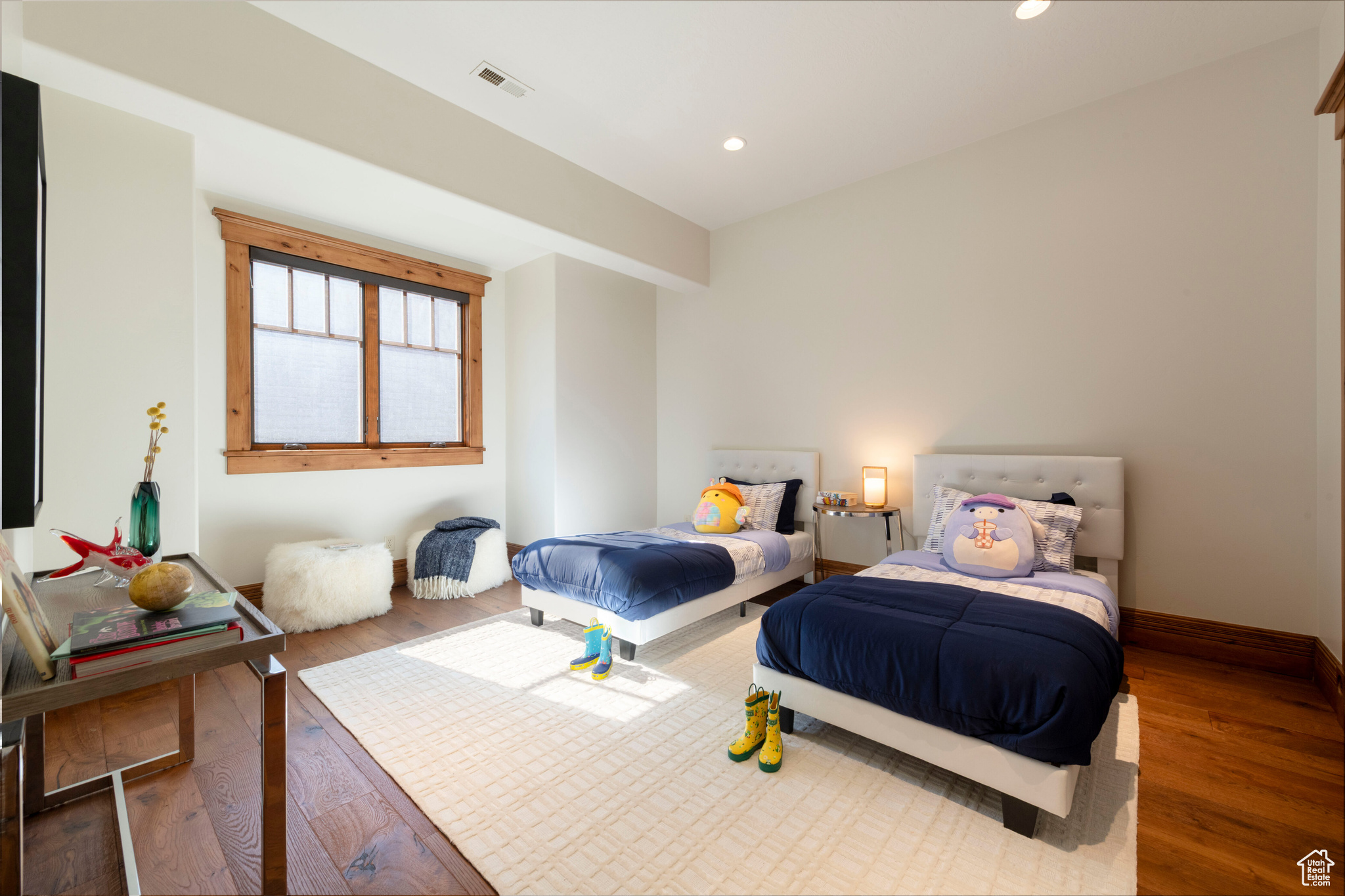 LOOKOUT AT DEER VALLEY - Residential