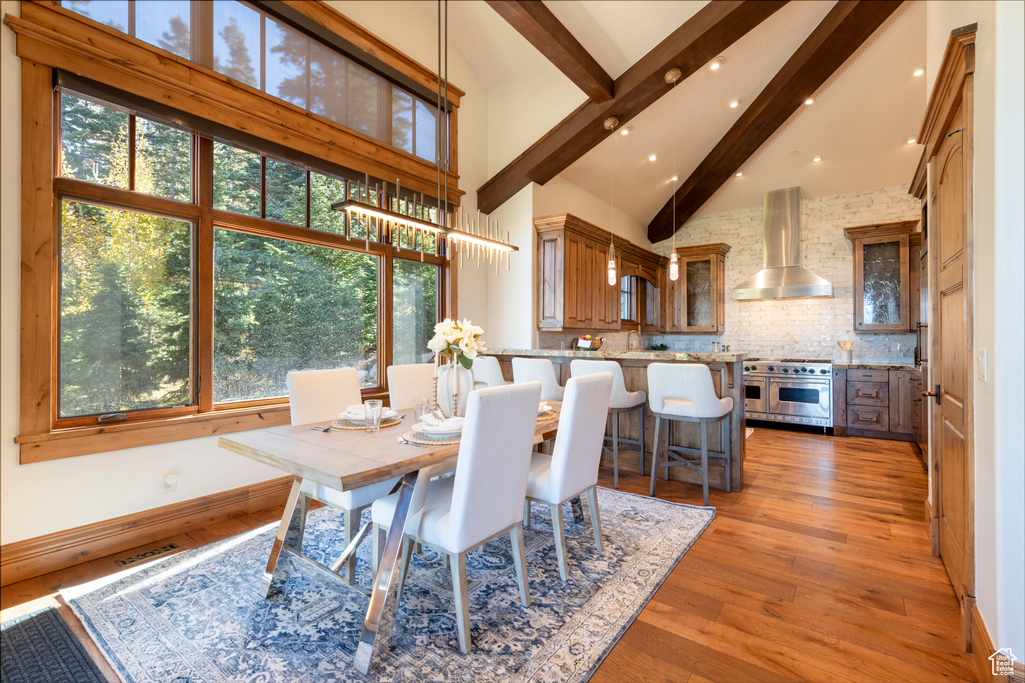 LOOKOUT AT DEER VALLEY - Residential