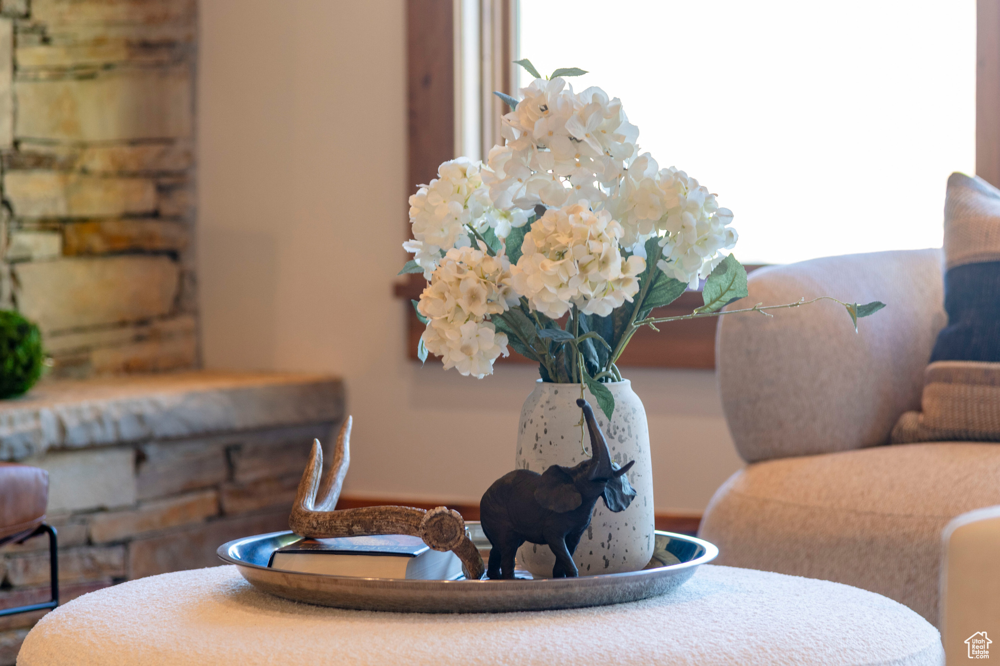 LOOKOUT AT DEER VALLEY - Residential