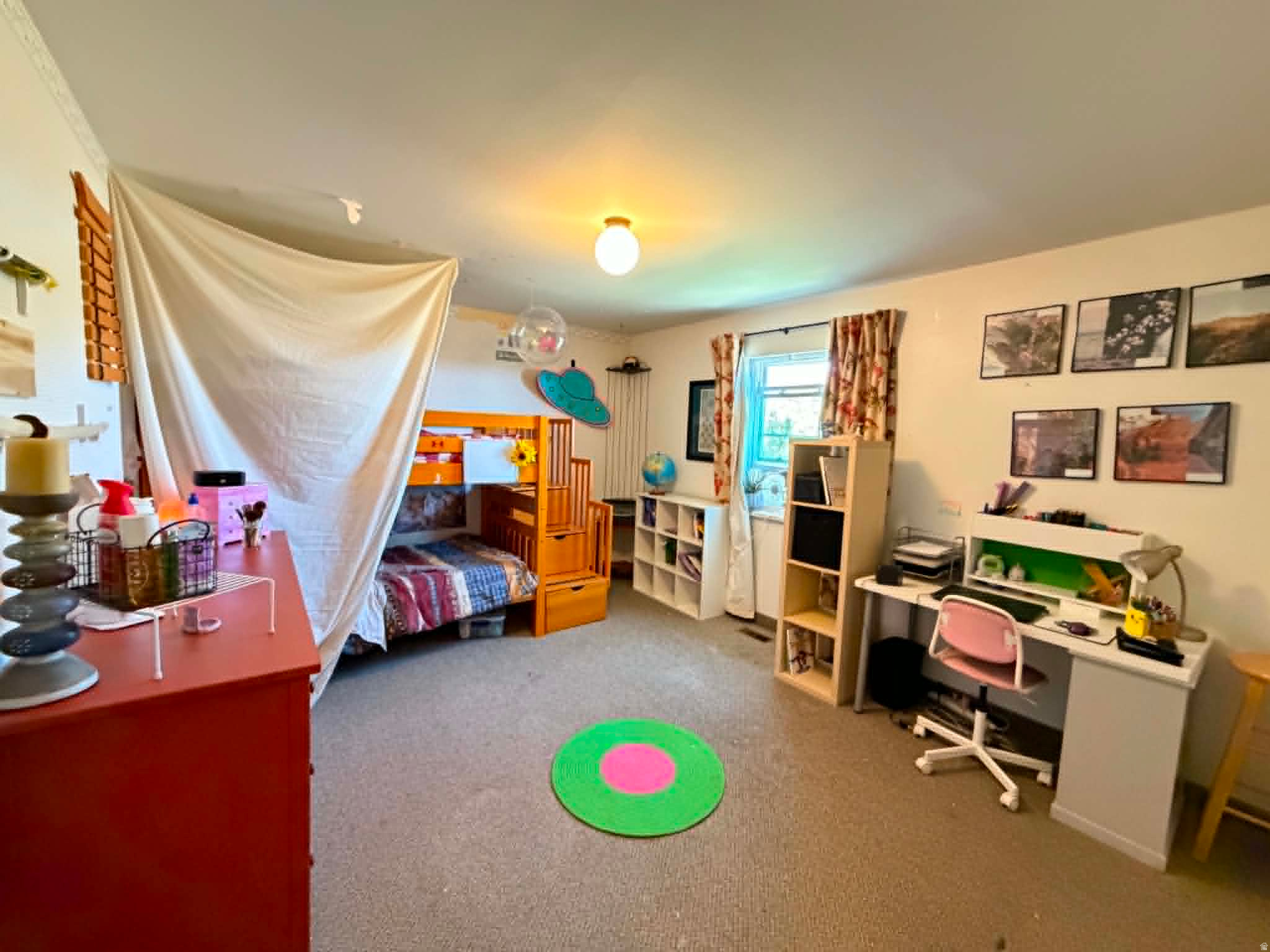 PARK CREST - Residential