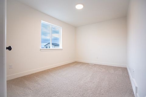 Tiny photo for 1075 N 1060 W LOT # 34 W, Salem, UT 84653 (MLS # 2142931)