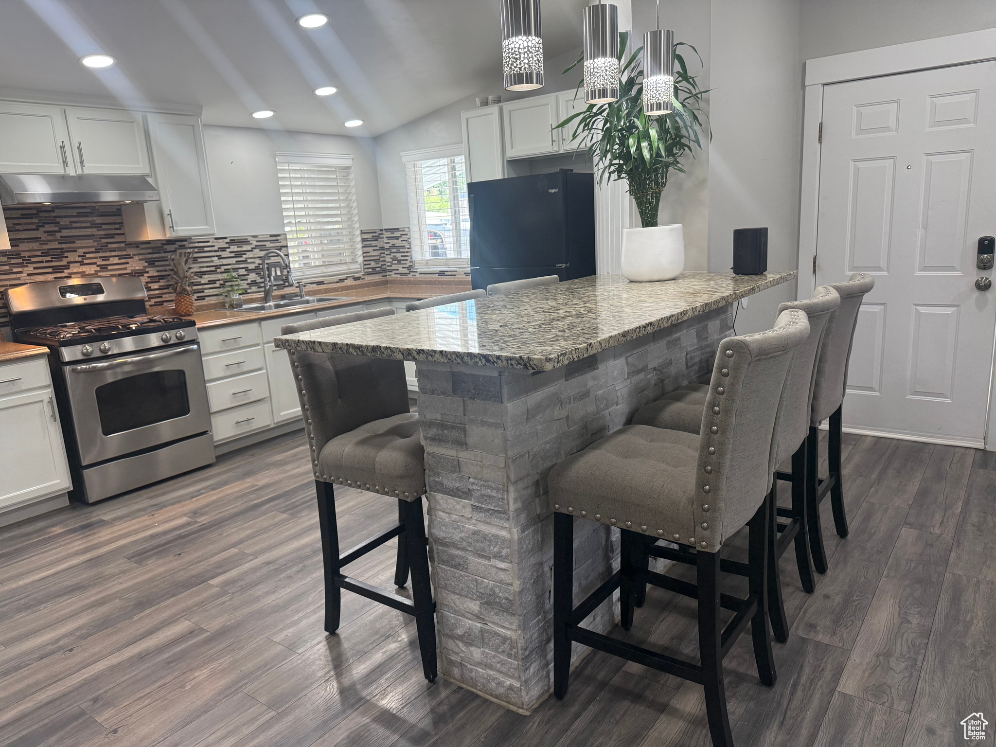 QUAIL RIDGE - Residential