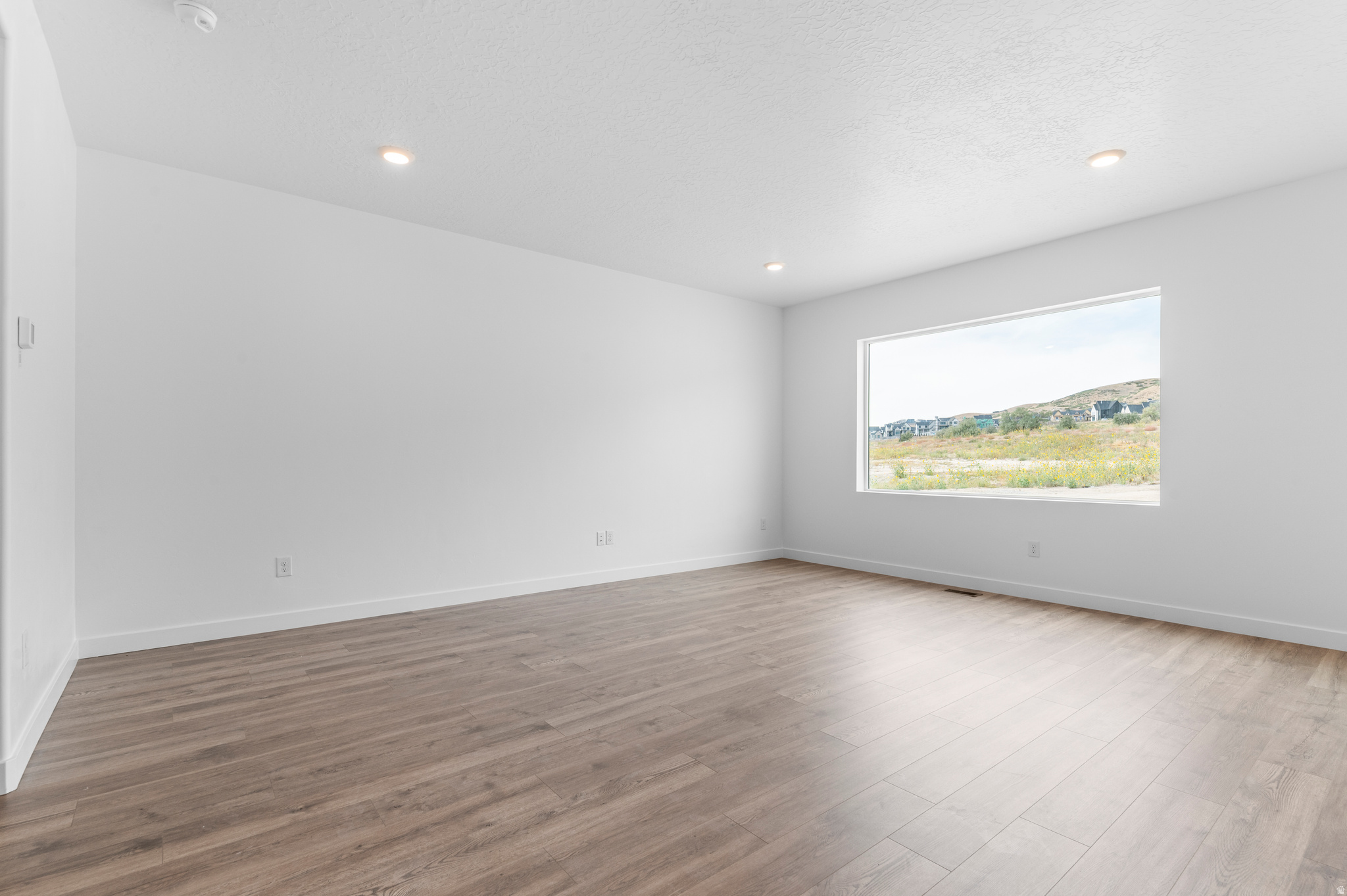 INVERNESS BY D.R. HORTON - Residential