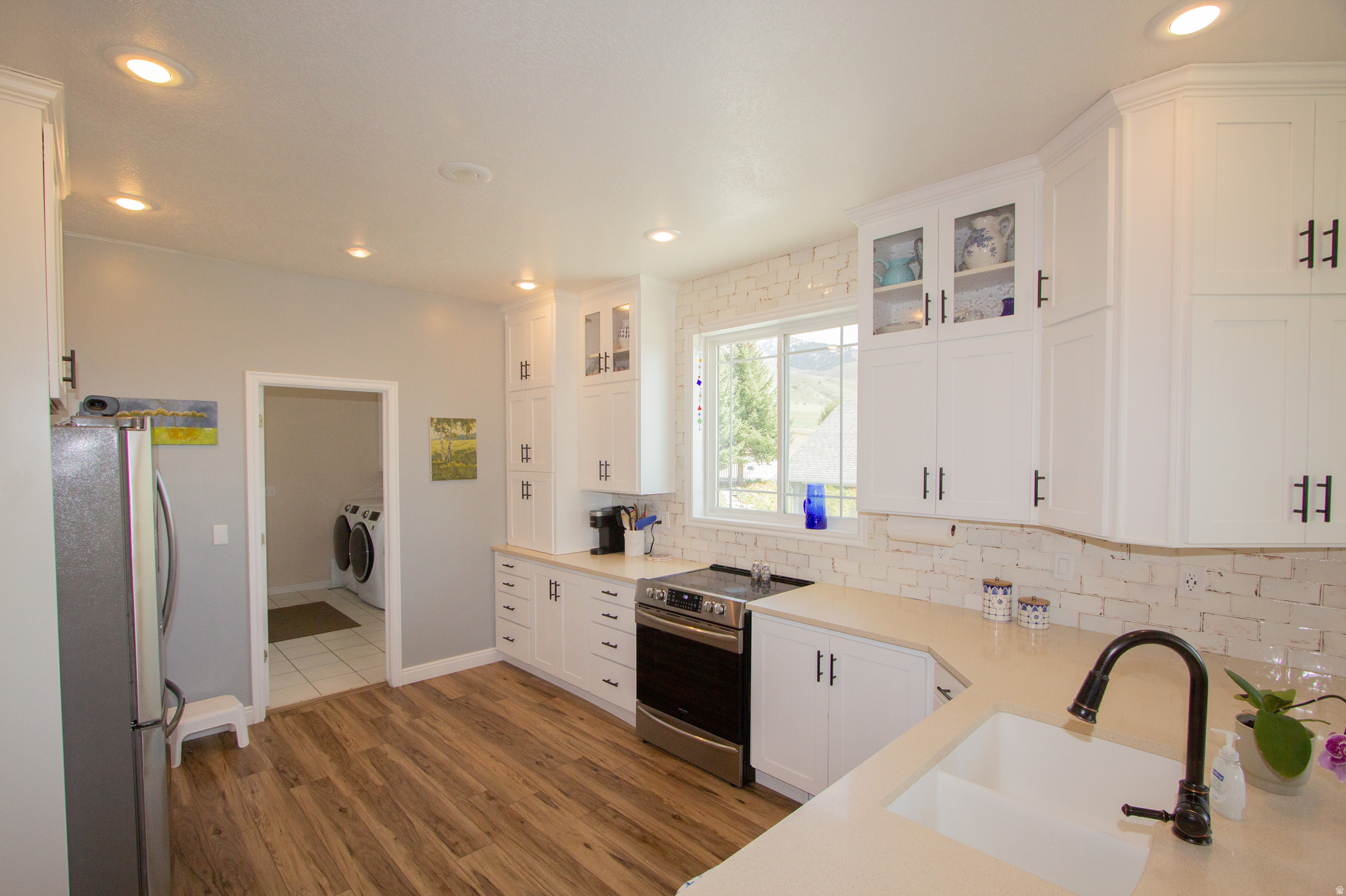 MILESTONE ESTATES - Residential