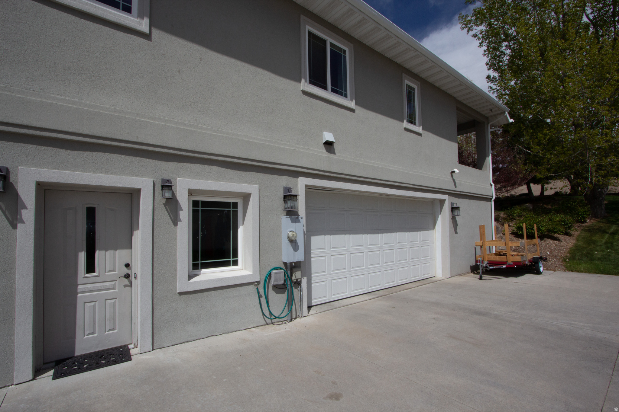 MILESTONE ESTATES - Residential