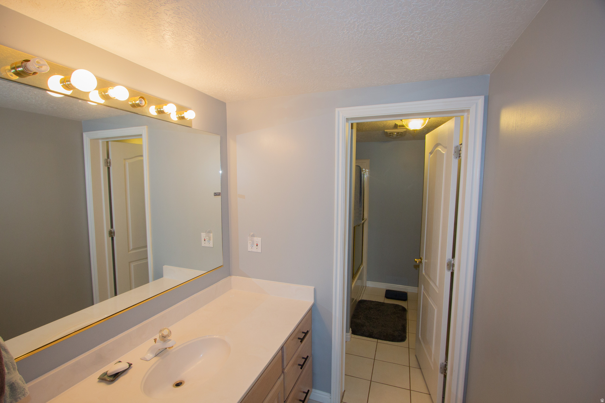 MILESTONE ESTATES - Residential