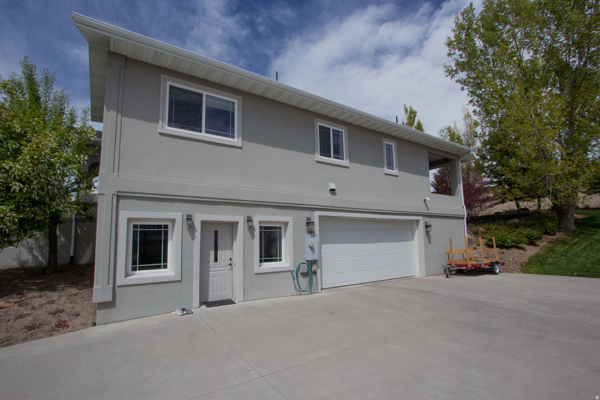 MILESTONE ESTATES - Residential