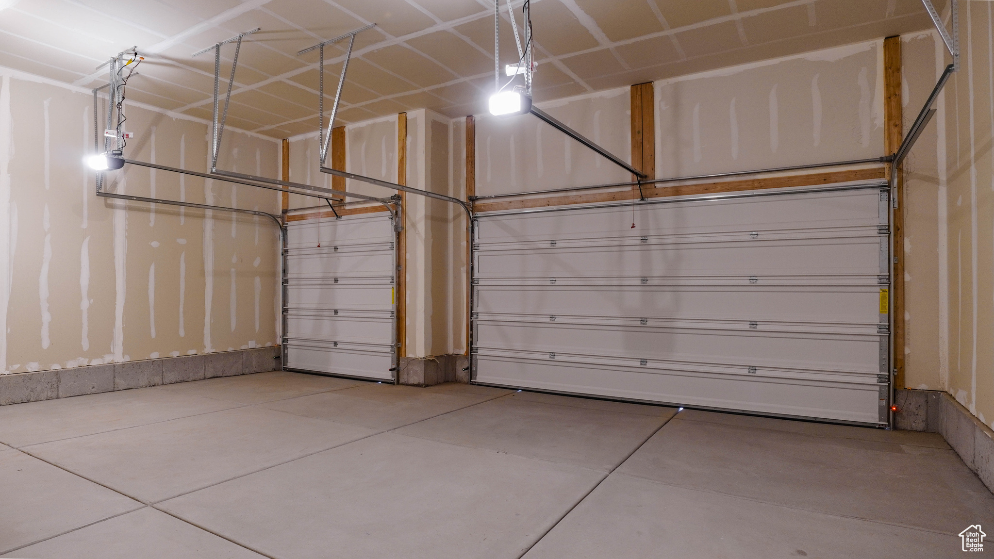 CANTON RIDGE - Residential