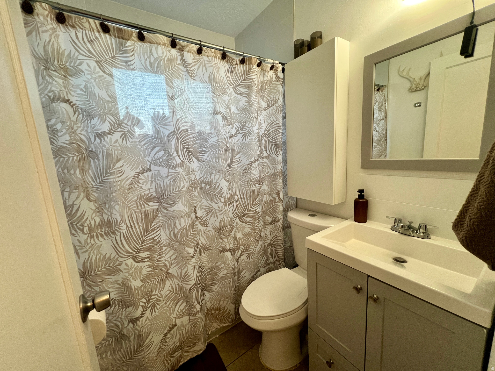 ROSE GARDEN - Residential Income