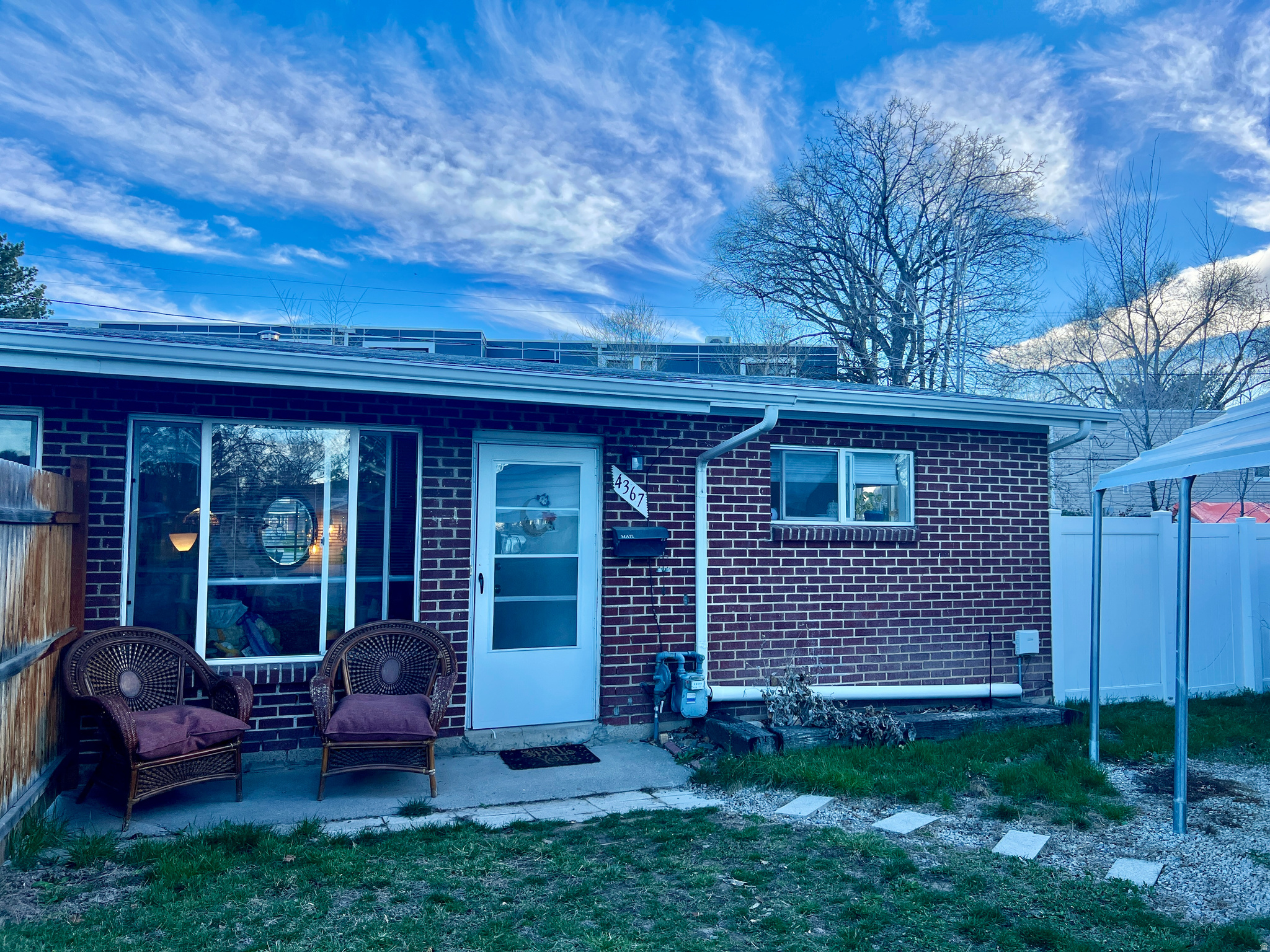 ROSE GARDEN - Residential Income