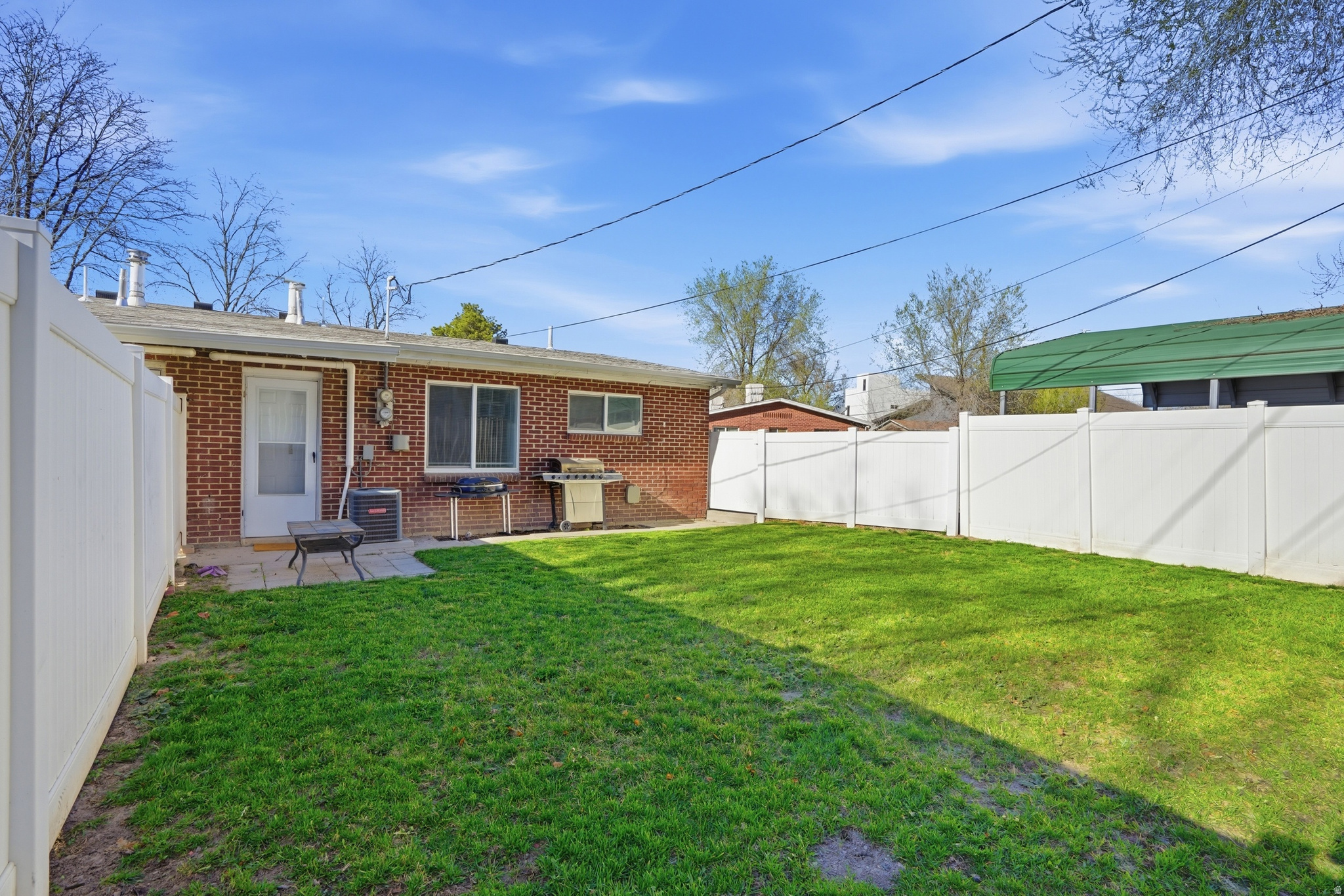 ROSE GARDEN - Residential Income