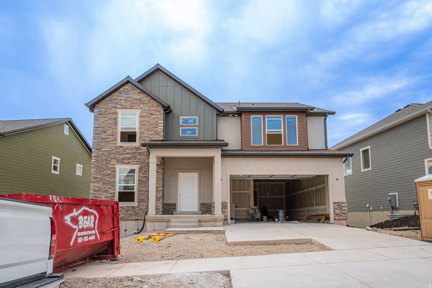 Ridgehorne at Mt. Saratoga is a beautiful up-and-coming community. Mt. Saratoga is a master-planned community that will feature future parks, trails, and expansive open space. Ridgehorne is in close proximity to Utah Lake, The Ranches Golf Club, stores, and restaurants. Easy access to Pioneer Crossing also allows for an easy commute. Reach out today for more information or set up a visit to the community. (NATALIE Floorplan, Lot # 602)