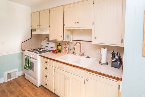 Tiny photo for 749 37TH, South Ogden, UT 84403 (MLS # 2127420)