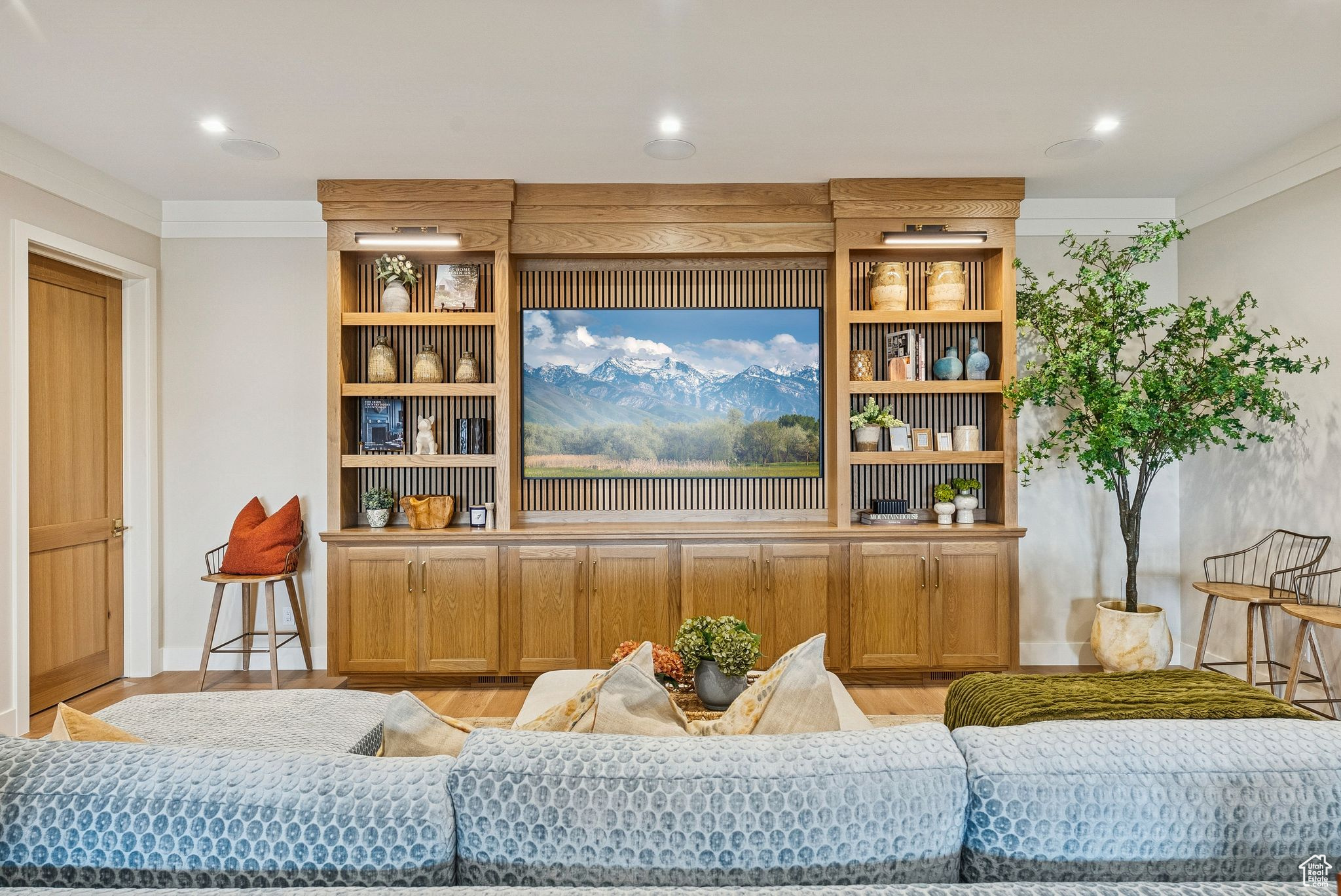 TUHAYE - Residential