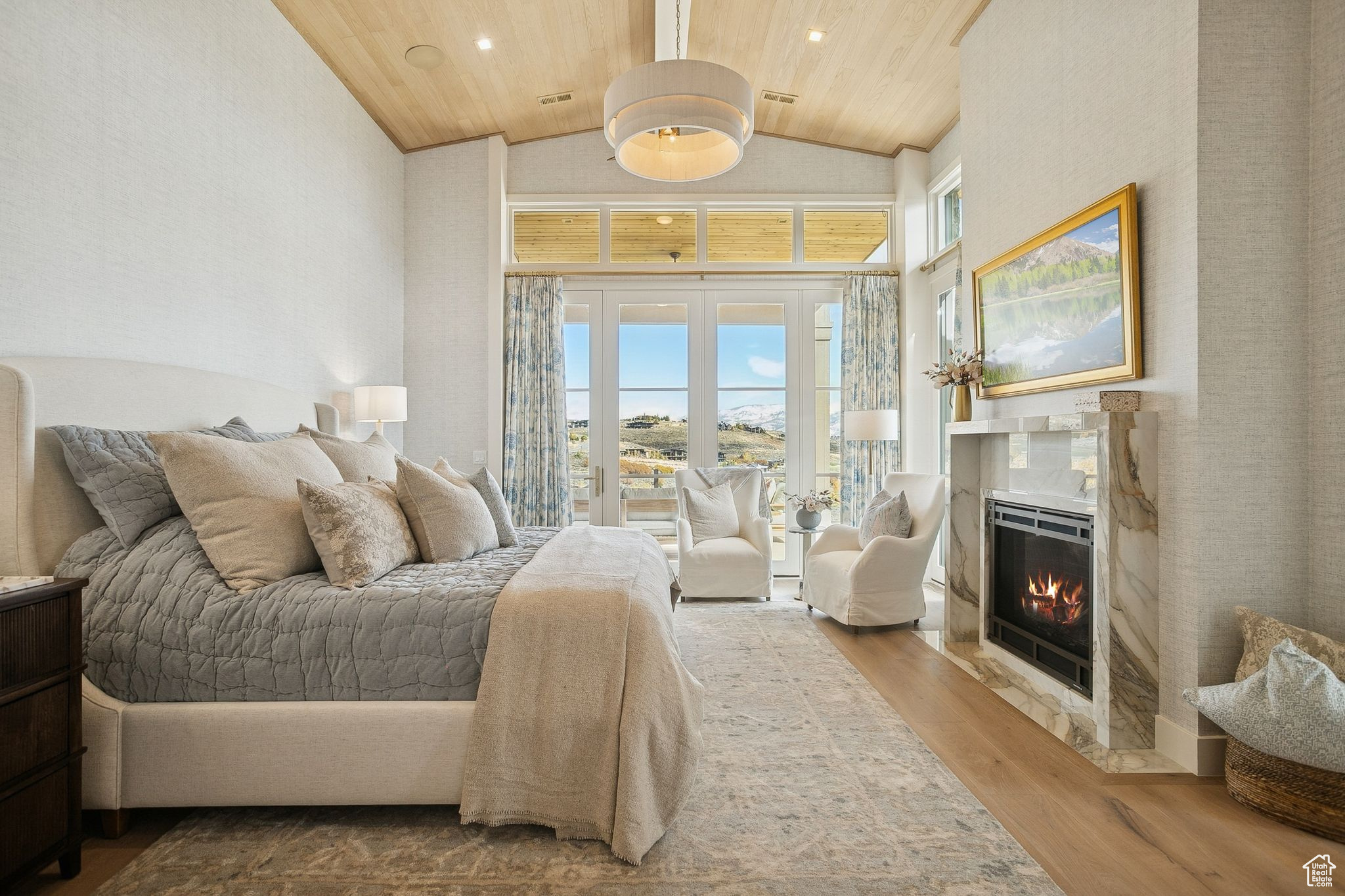 TUHAYE - Residential