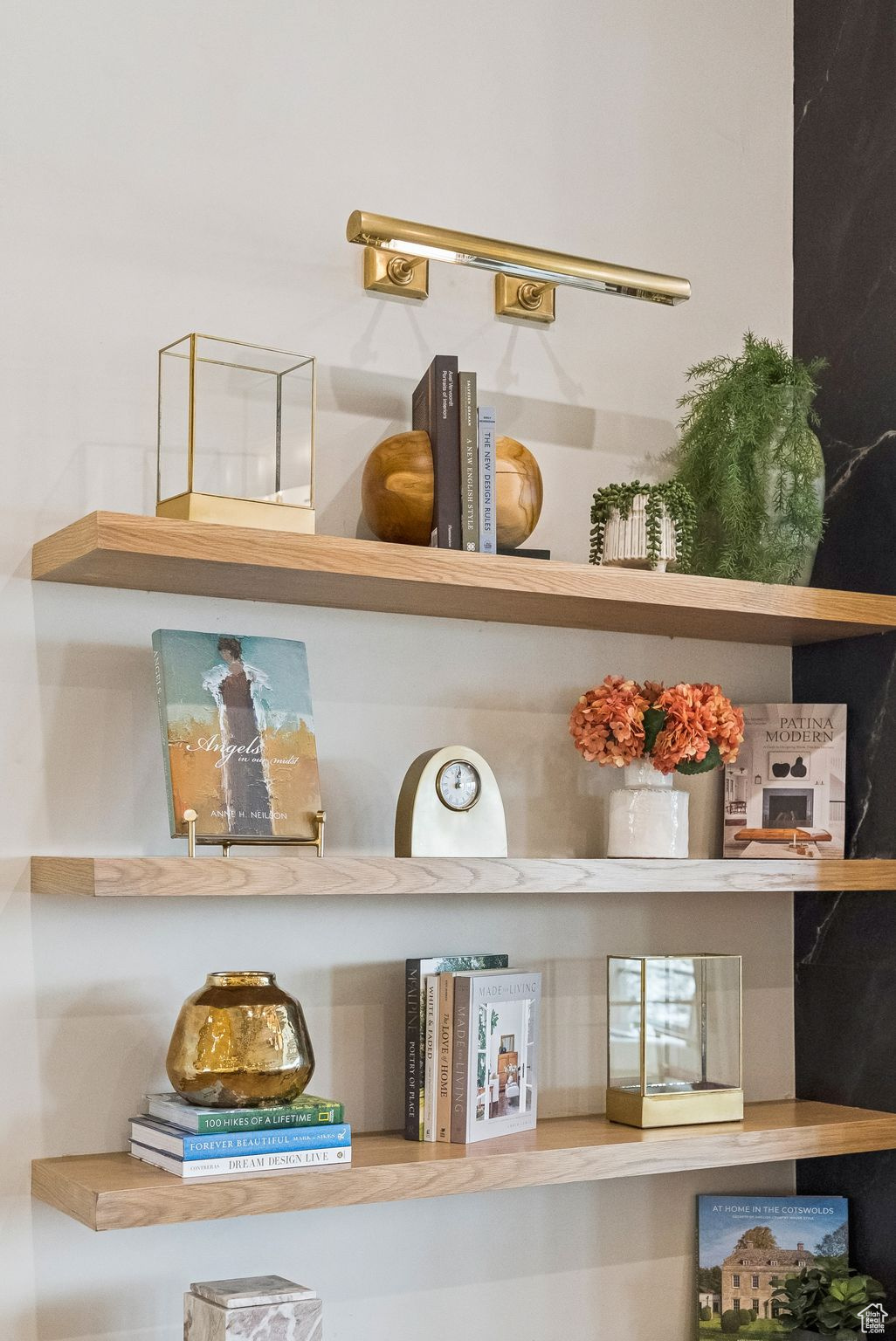 TUHAYE - Residential