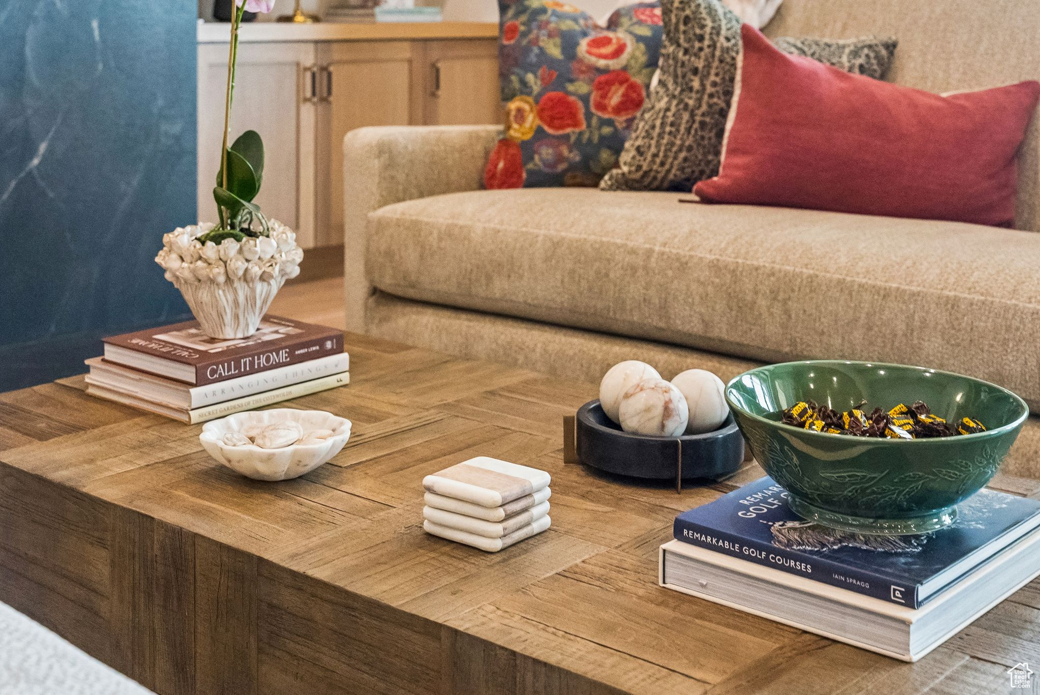 TUHAYE - Residential