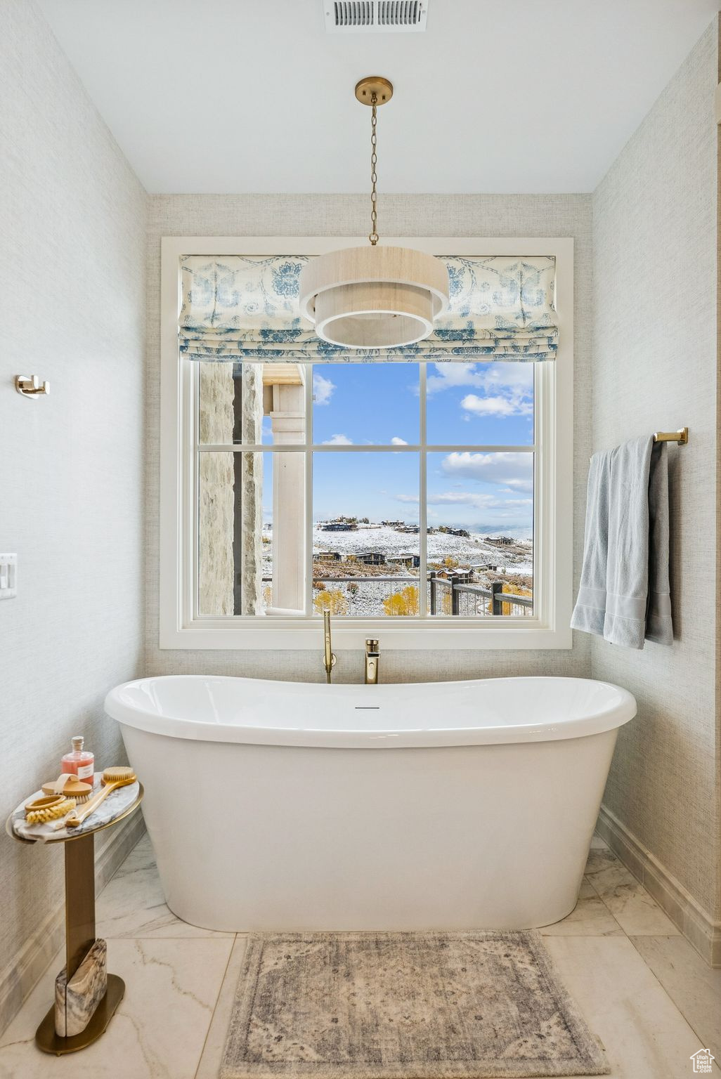 TUHAYE - Residential