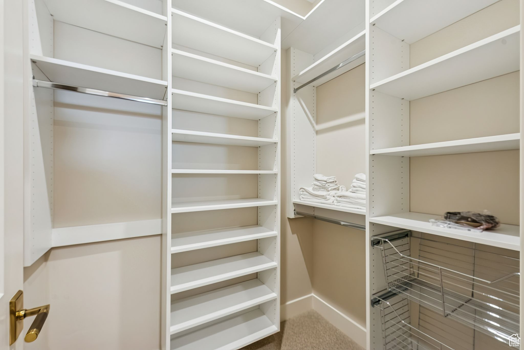 TUHAYE - Residential