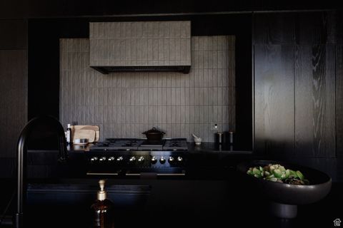 Tiny photo for 2105 E FARDOWN AVE, Holladay, UT 84121 (MLS # 2116826)