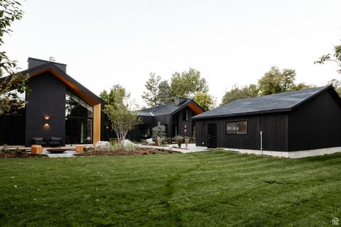 Tiny photo for 2105 E FARDOWN AVE, Holladay, UT 84121 (MLS # 2116826)