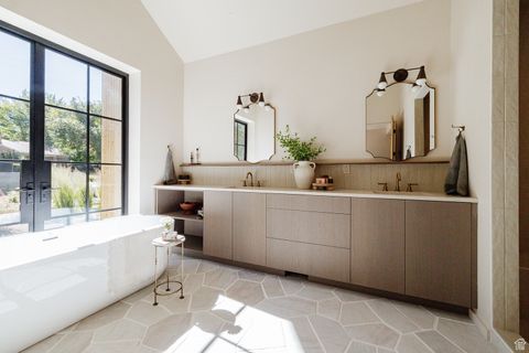 Tiny photo for 2105 E FARDOWN AVE, Holladay, UT 84121 (MLS # 2116826)