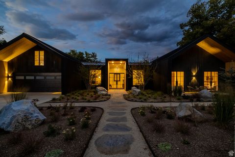 Tiny photo for 2105 E FARDOWN AVE, Holladay, UT 84121 (MLS # 2116826)