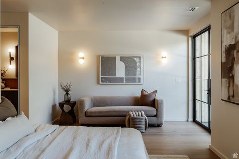 Tiny photo for 2105 E FARDOWN AVE, Holladay, UT 84121 (MLS # 2116826)