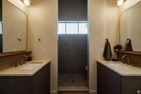 Tiny photo for 2105 E FARDOWN AVE, Holladay, UT 84121 (MLS # 2116826)