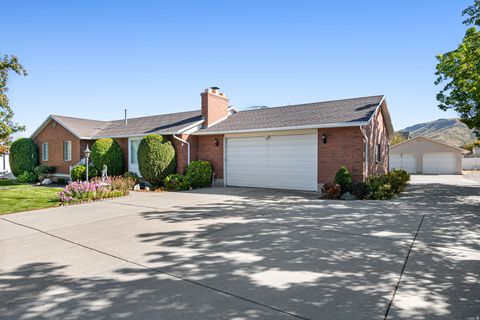 Photo of 6119 W MURIL B CIR S #2, Herriman, UT 84096 (MLS # 2127717)