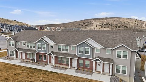 Photo of 2758 E RIATA ALY, Eagle Mountain, UT 84005 (MLS # 2141784)