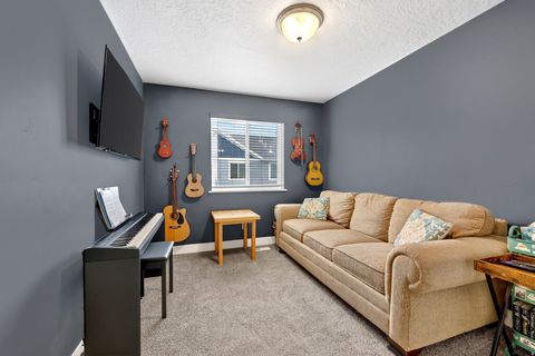 Tiny photo for 2758 E RIATA ALY, Eagle Mountain, UT 84005 (MLS # 2141784)