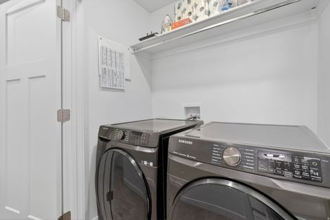 Tiny photo for 2758 E RIATA ALY, Eagle Mountain, UT 84005 (MLS # 2141784)