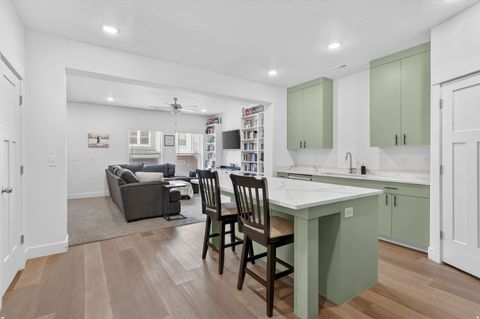 Tiny photo for 2758 E RIATA ALY, Eagle Mountain, UT 84005 (MLS # 2141784)