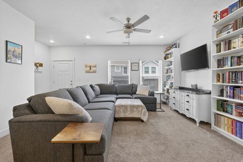 Tiny photo for 2758 E RIATA ALY, Eagle Mountain, UT 84005 (MLS # 2141784)