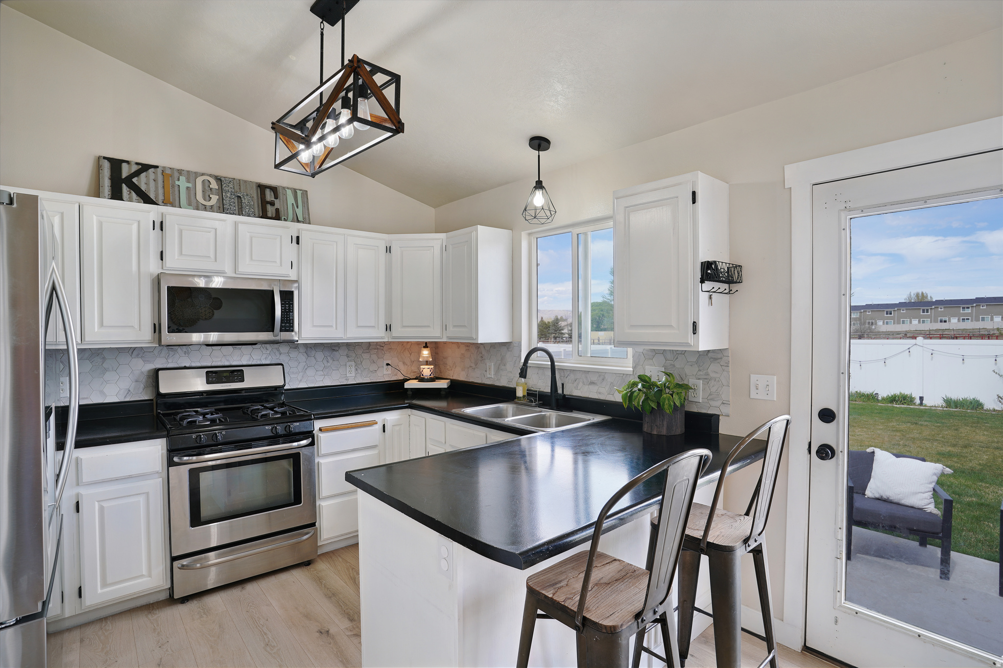 SOUTH TOWNE ESTATES - Residential