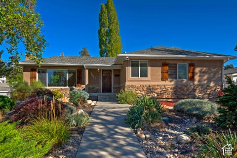 Photo of 3043 E MORNINGSIDE DR, Holladay, UT 84124 (MLS # 2189956)