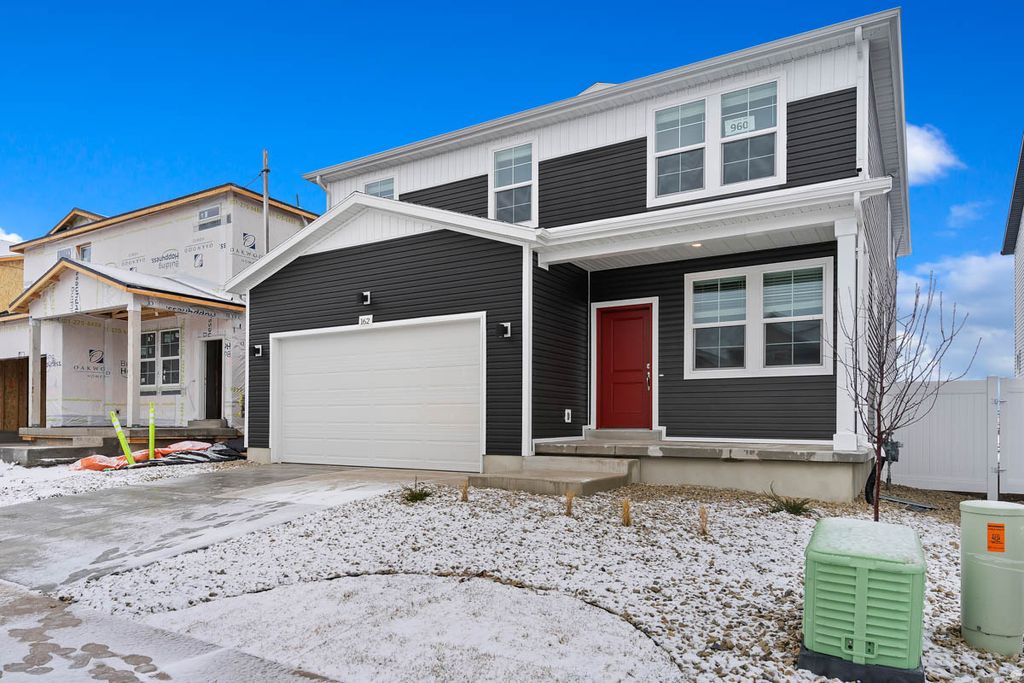 Photo of 253 N ROUNDABOUT ST, Saratoga Springs, UT 84045 (MLS # 2137062)