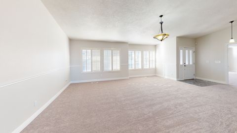 Tiny photo for 2395 W BEACON CIR, Cedar City, UT 84720 (MLS # 2126552)